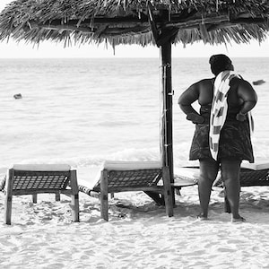 Beach Photography, African Women, Black and White Photo, Home Decor, Wall Art, African art print, Art Print, Africa photos, printing Photo