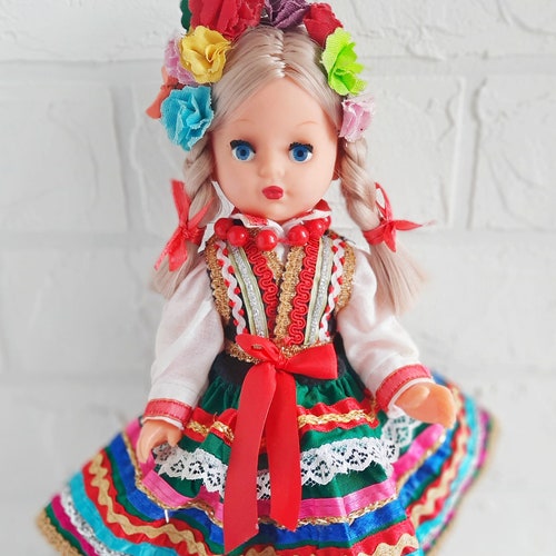 Traditional Vintage Rare Ukrainian doll in wreath and embroidery Old plastic newest doll Gift souvenir