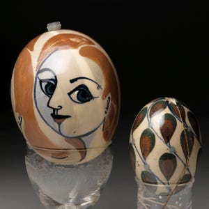 Dybdahl Denmark - Two rare egg hangings are sold together