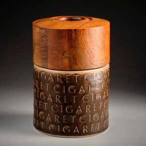 Kronjyden, Danimarca - Jens Harald Quistgaard IHQ - UMBRA - Portasigarette con coperchio in palissandro - Molto raro! Sigaretta. Tabacco.