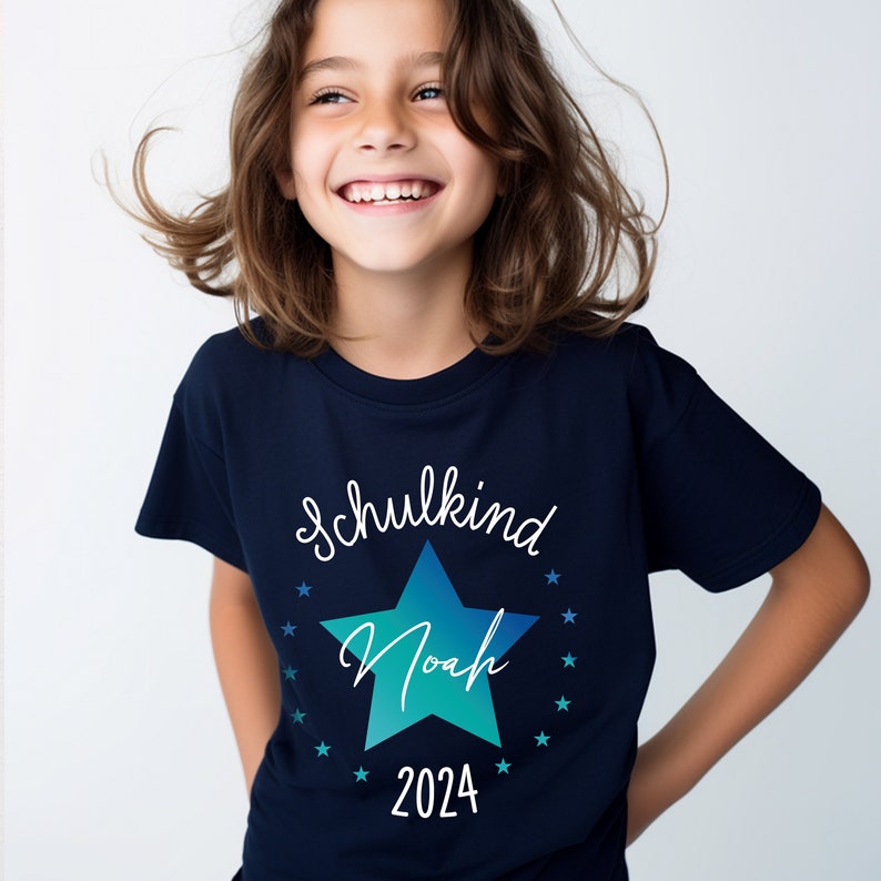 Schoolchild 2024, personalized T-shirt with name, star, for school enrollment 2024, gift for first graders, for the school cone, sugar cone Navy