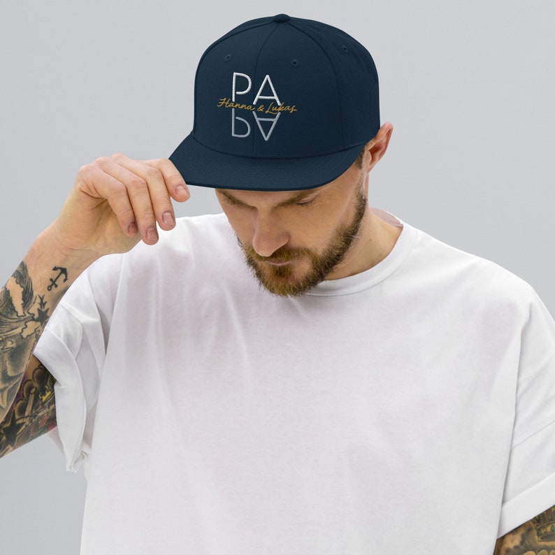 Personalisierte PAPA SNAPBACK Cap Cappy Mütze, mit den Kindernamen, bestickt, Geschenk für Väter zum Vatertag, Geburtstag, Ostern, Geburt Dark Navy