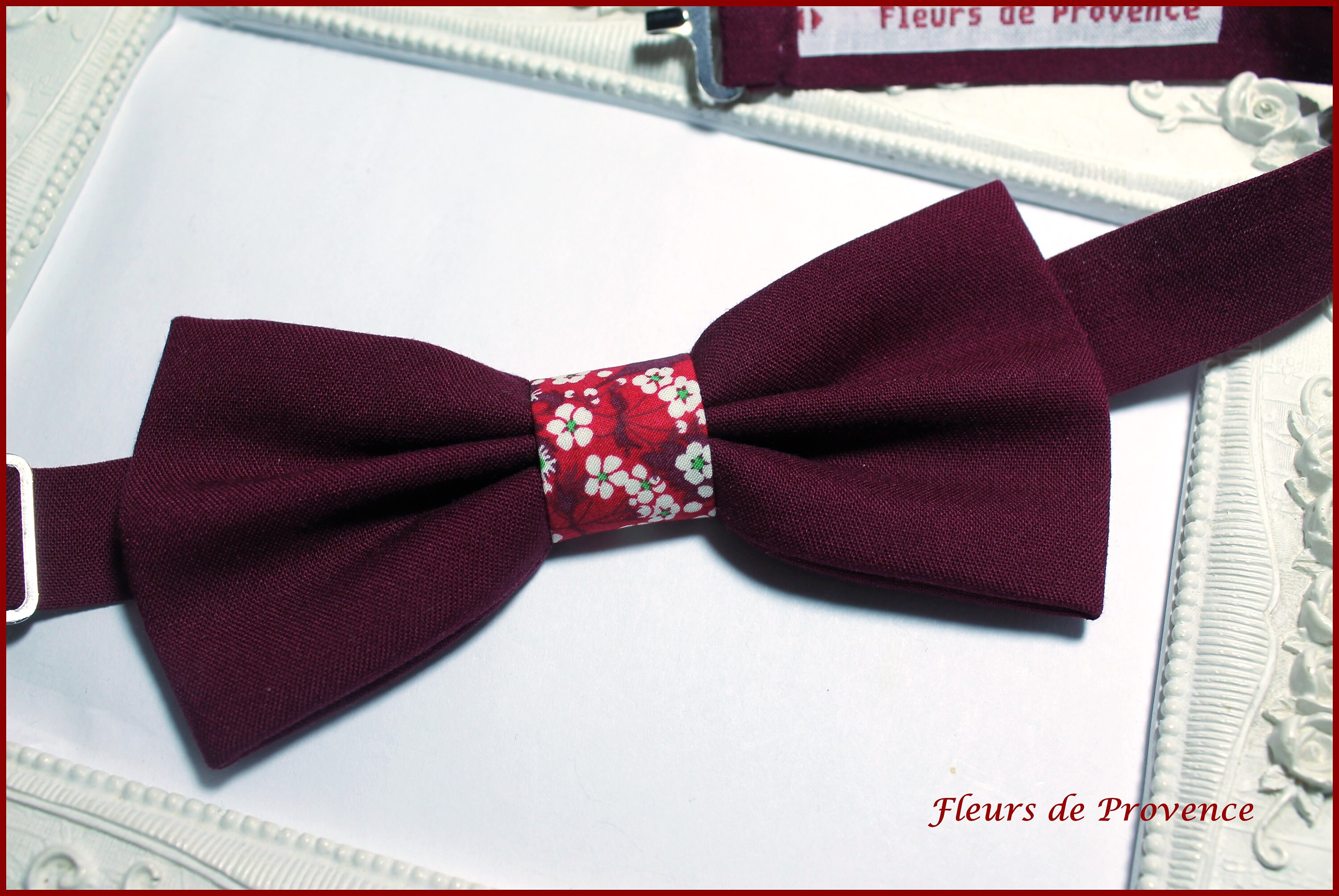 Burgundy Bow Tie in the middle with Liberty Fabric Mitsi Valeria - Man/child/baby