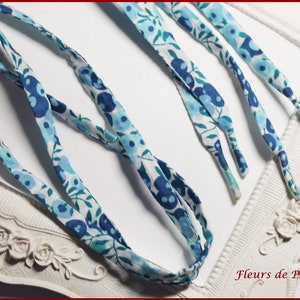 Paire de lacets Tissu Liberty Wiltshire Blue Crystal image 1