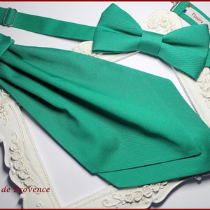 Cravate Ascot Lavallière / pochette costume / boutons manchette unie vert émeraude Homme image 5