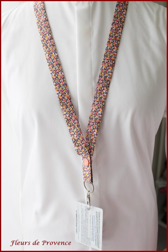 Porta badge infermiere Liberty Pepper K tessuto, portachiavi, collana,  accessorio infermieristico, regalo master, ATSEM -  Italia