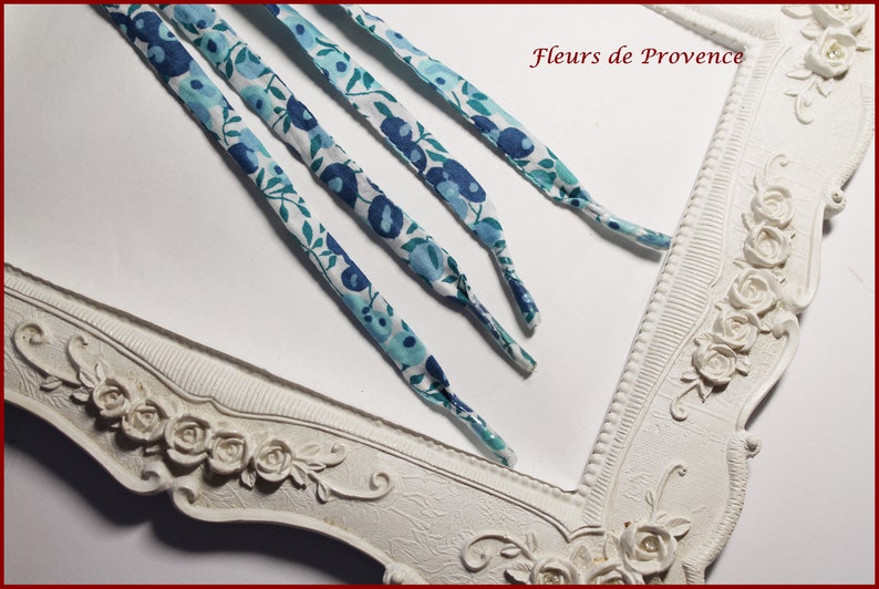 Paire de lacets Tissu Liberty Wiltshire Blue Crystal image 2