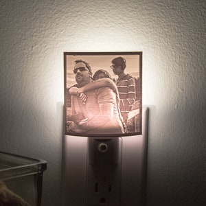 Custom Night Light, 3D Print Lithophane Lamp, Night Light Wall Plug In, Night Light Kids, Lithophane Lamp, Nursery Lamp, Christmas Gift image 1