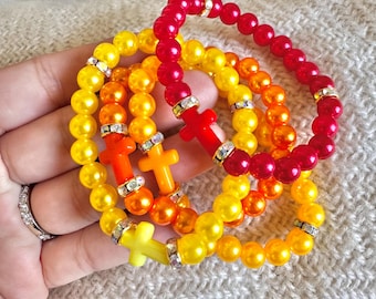 Pulsera con cruz religiosa brillante: pulsera elástica con cuentas rojas y amarillas para mujeres cristianas