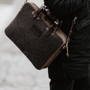 Work bag for men Wool felt and leather messenger Laptop bag image 5