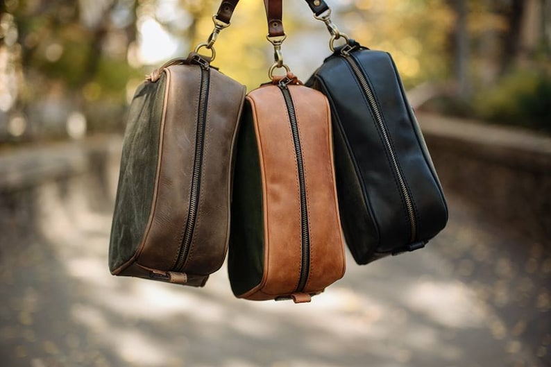 Leather Dopp kit Toiletries and amenities kit Leather pouch Toiletry bag Men\u2019s pouch Shaving bag Birthday bag Valentine/'s Day gift