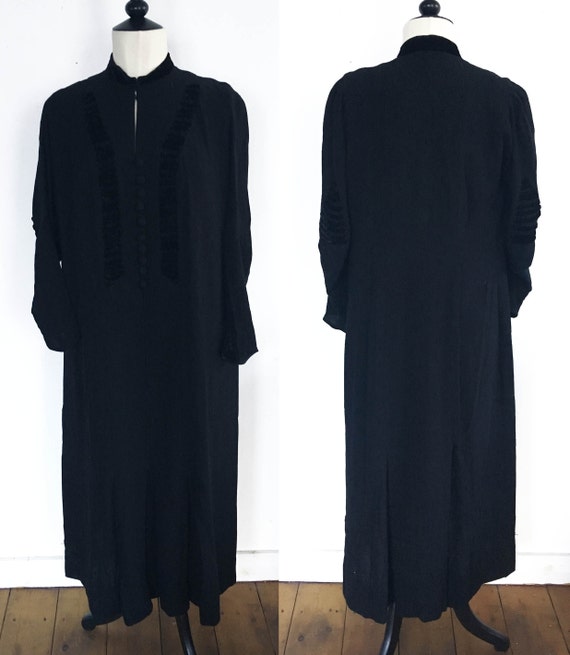 Amazing Rare Vintage Early 1930s Black Wool Crepe