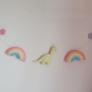 Dinosaurier Girlande, Dinosaurier Girlande, pastell, Regenbögen, Mädchenzimmer, Wimpelkette, Dinosaurier Dekor, Filzgirlande, Mädchenzimmer, Girlande
