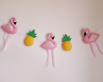Flamingo garland, flaming and pineapple decoration, tropical garland, felt flamingo garland, kids bedroom, felt flamingo bunting, flamingo