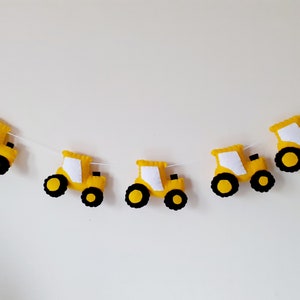 Tractor garland, bunting, boys room, farmyard, nursery, tractor decor, farming, farm, felt garland, farm bedroom, baby gift, agriculture