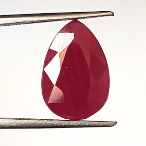 Certified Ruby 10X14.8 mm Pear Cut Ruby Natural Unheated Ruby Faceted Genuine Loose Gemstone 7.90 Carat Perfect Making Ruby Ring, Pendant