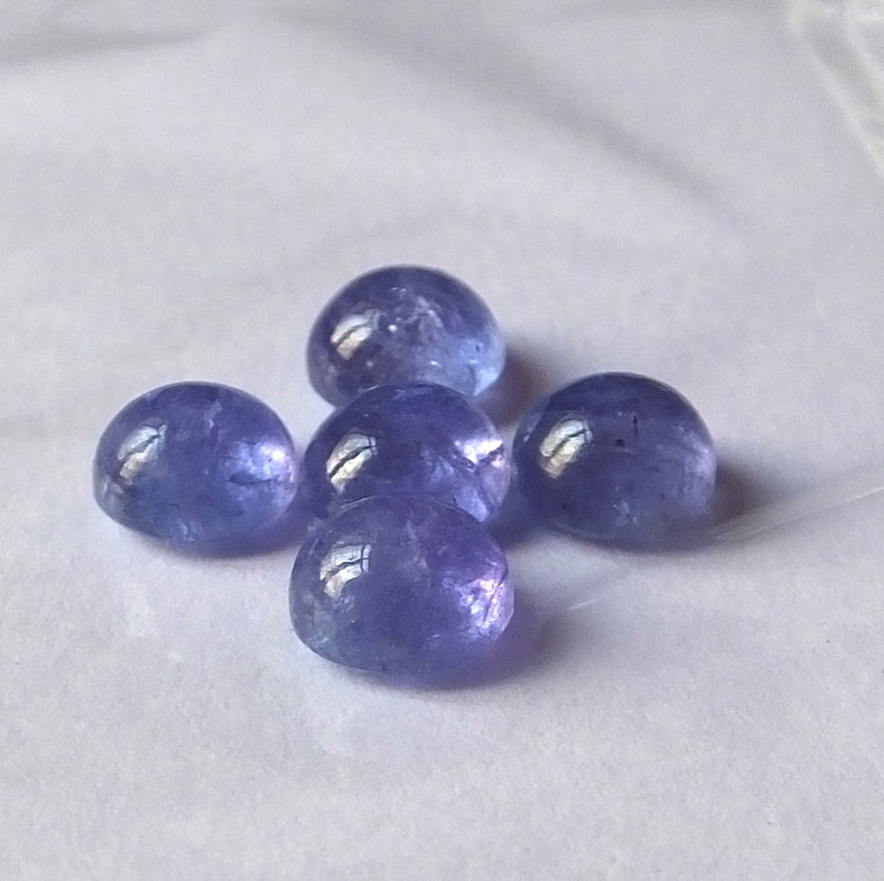5 Pieces 7X7 MM Round Shape Natural Blue Tanzanite Cabochon Cut Calibrated Loose Gemstone Wholesale Lot For Jewellery
