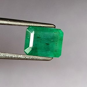 1.45 Carat Untreated Emerald Natural Faceted Cut Emerald Loose Gemstone 5.5X7.2 MM Octagon Shape Emerald Earth Mined Green Zambian Emerald