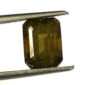 Faceted Green Tourmaline Gemstone: 2.80 Carat Octagon Cut