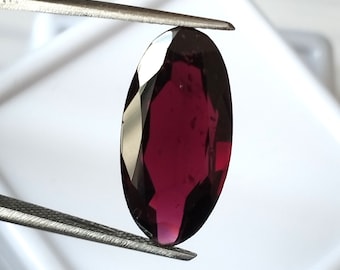Loose Pinkish Red Garnet Gemstone: 10x20mm Oval Cut, AAA Quality Natural Stone