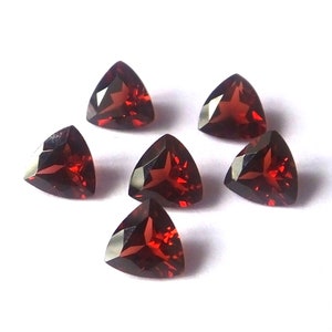 6 Pieces AAA+ 7X7 MM Trillion Shape Natural Faceted Mozambique Red Garnet Untreated Facet Cut Red Garnet Loose Gemstone Wholesale Lot
