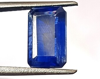 Kamień szlachetny Kyanite o szlifie szmaragdowym: 3,35 karata Naturalny niebieski cyjanit 6,6 x 10,5 x 4,5 mm