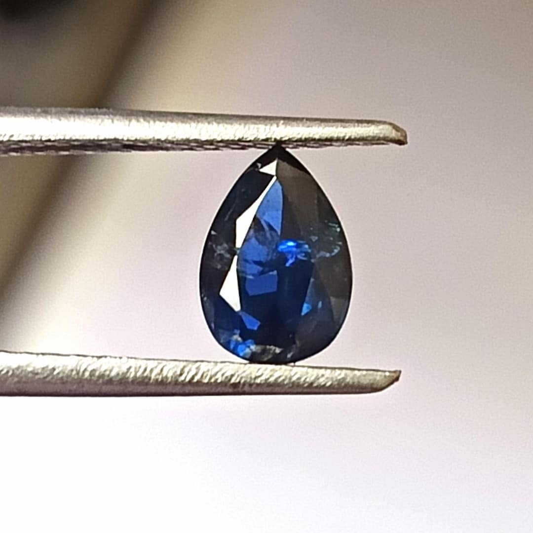 Saphir Bleu-vert D'Australie Naturel 5x4.2 Mm 0.37 Ct Traité H