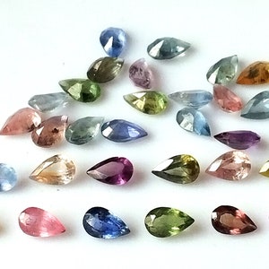 Ceylon Sapphire Lot: 30 Faceted Pear Cut Gemstones (3X5 mm)