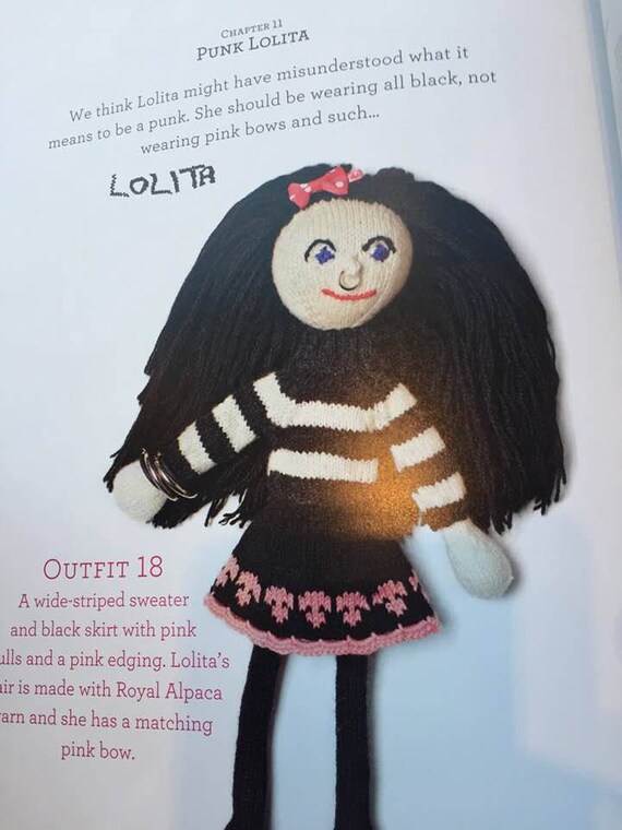 arne and carlos knitted dolls