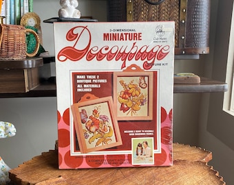 Vintage Decoupage Kit | Deadstock Arts and Crafts | Vintage Shadowbox Kit | Wildflowers | Vintage Craftmaster