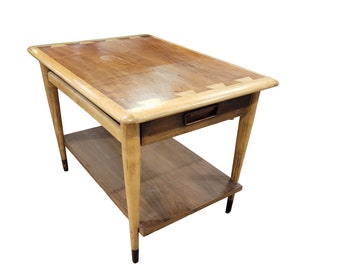 Lane Acclaim Walnut End Table