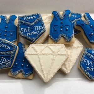 DENIM Cookies //Jean Pocket Bachelorette party Cookies // 40th birthday party // girls night out // Diamonds / denim and bling // image 3