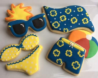 BEACH Sugar Cookies // Swimsuit // Beach Towel // Sun // Sunglasses // Beachball // Swim trunks // Swimming Pool Party // Beach Party