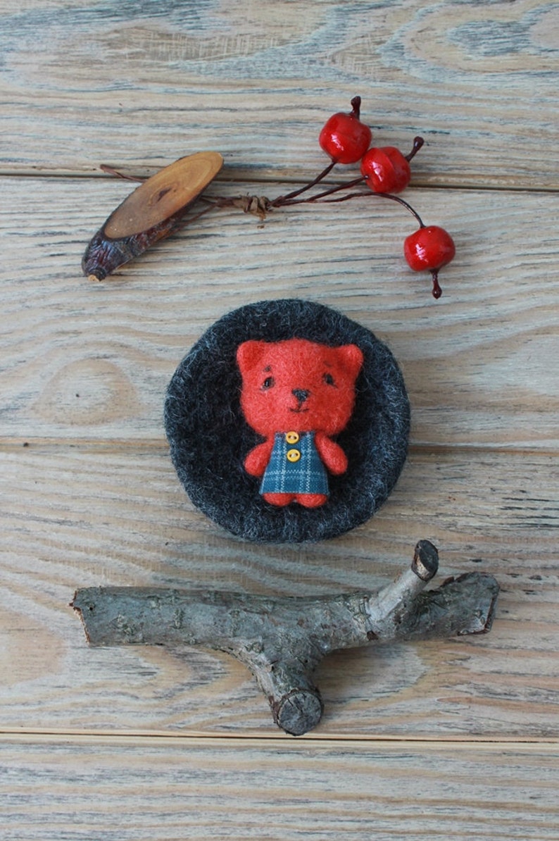 Needle Felted Fox toy, kids gift, Jewelry Felting Fall Toy felt gift sculpture Needle Animal Felted miniature Fox totem pin image 2