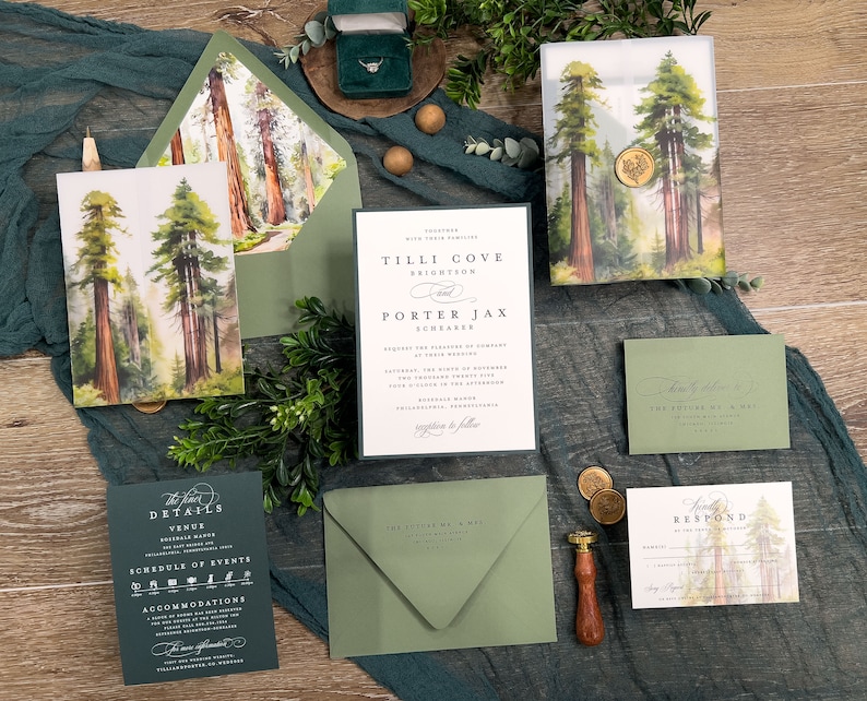 Sequoia Tree Wedding Invitation Suite: Green Forest, Vellum Jacket afbeelding 2