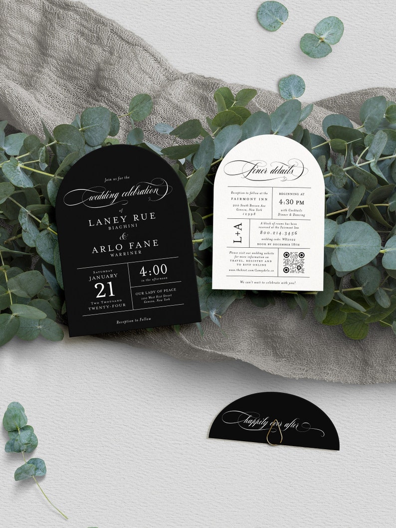Black Arch Wedding Invitation: Modern White Ink Design Bild 3
