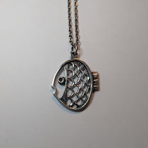 Vintage Finnish 830 Silver Fish Necklace