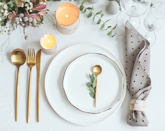 Grey linen napkins with polka dot in bulk - Ready to ship