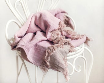 Fringed beach blanket for picnic, Linen blanket in pink and beige, Bed throw blanket