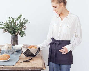 Waitress apron with pockets and long straps made from natural baltic linen