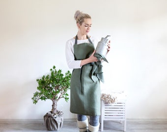Woodland Green Linen Apron, Unisex Full Apron with Pockets