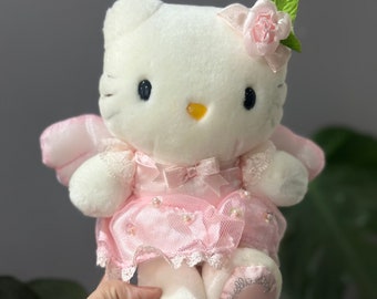2001 Sanrio Hello Kitty Angel plush