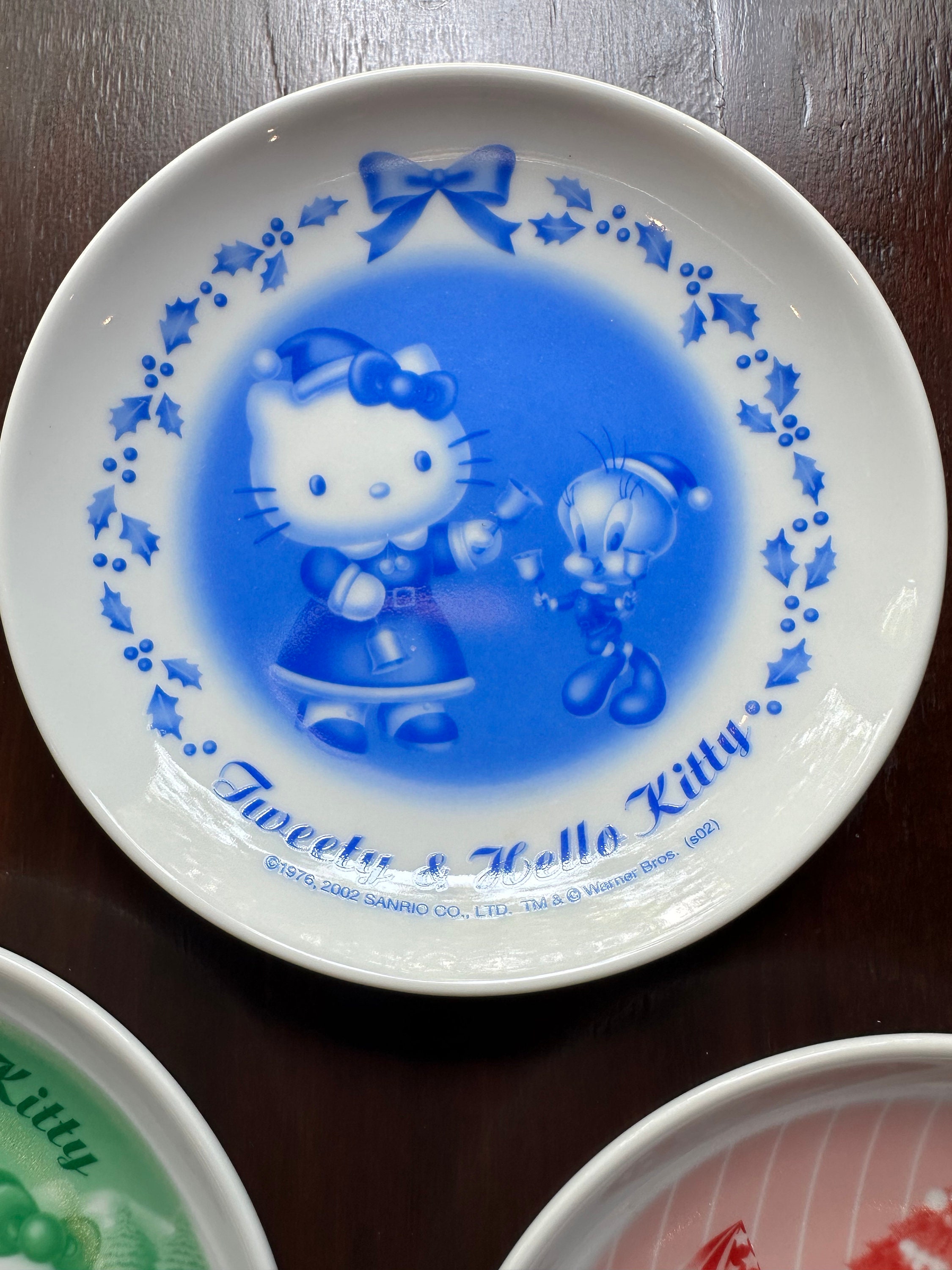 サンリオ ハローキティ　クリスマスプレート 2002年 3枚セット il_fullxfull.5312628325_h6ll.jpg