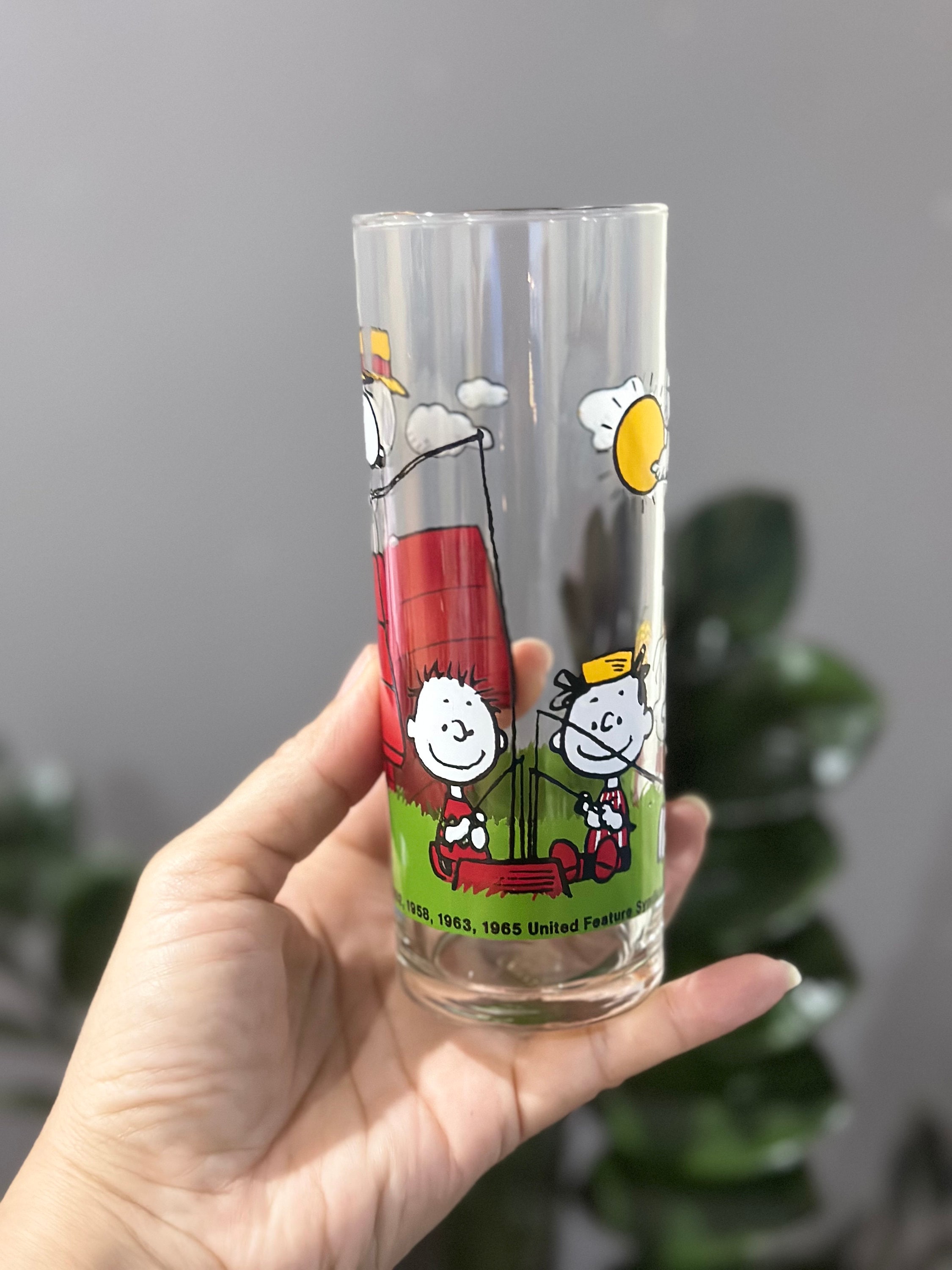 スヌーピーと仲間たちの釣り用グラス - Etsy 日本