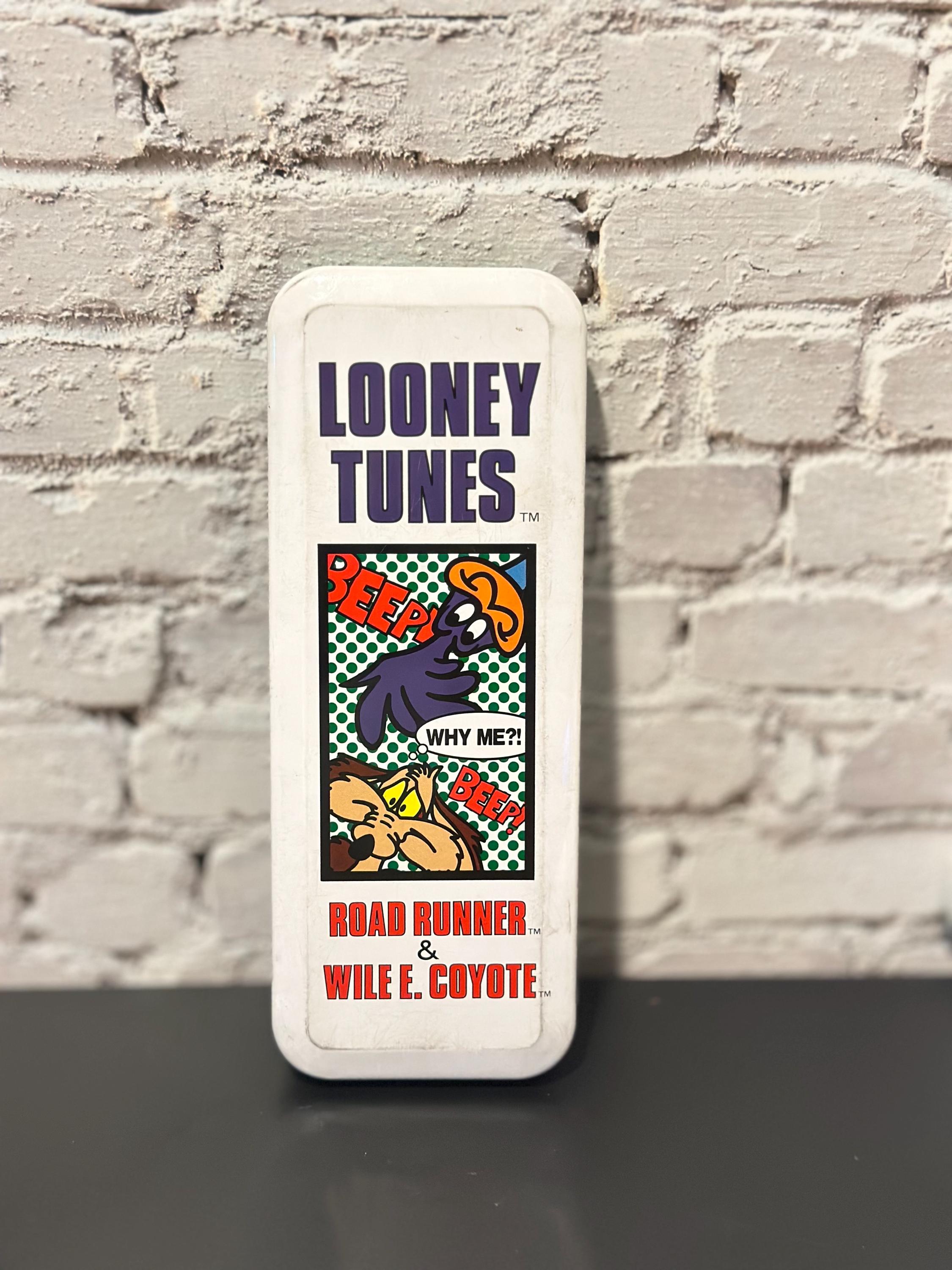 1991 Looney Tunes Road Runner & Wile E. Coyote Tin Box Pencil - Etsy
