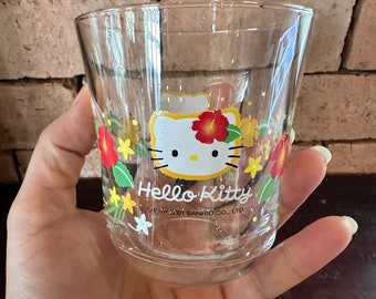 2001 Sanrio Hello Kitty and Hibiscus flowers water glass tumbler