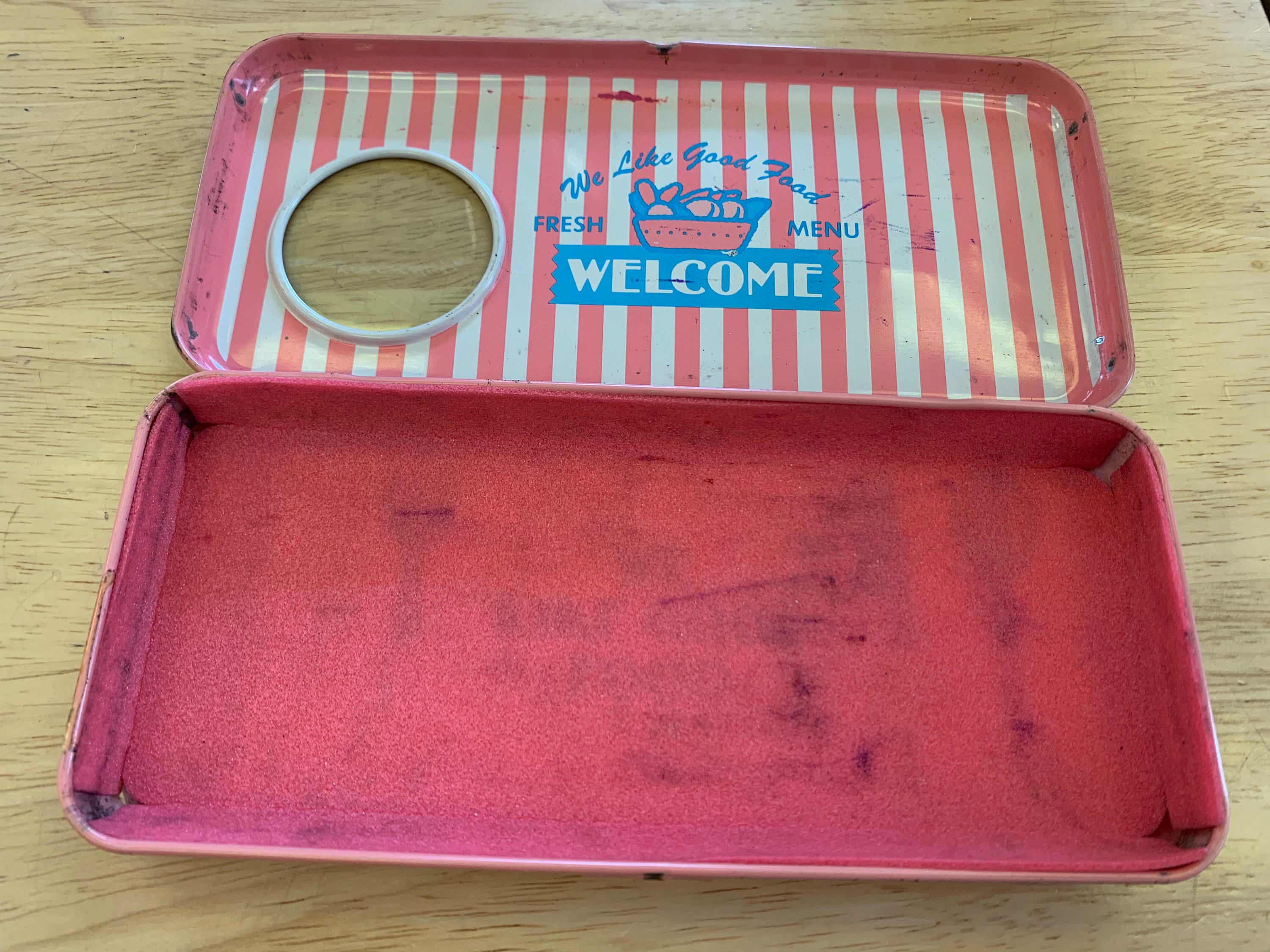 希少なヴィンテージ 1984年 サンリオ ブーギーウー ブリキ鉛筆箱 日本