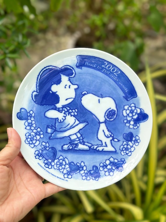 2002 Snoopy and Lucy Plate - Etsy