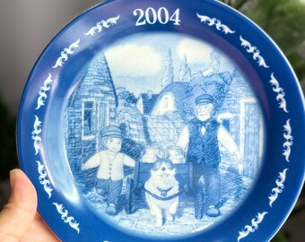 A Dog of Flanders 2004 7-eleven Collective Plate - Etsy