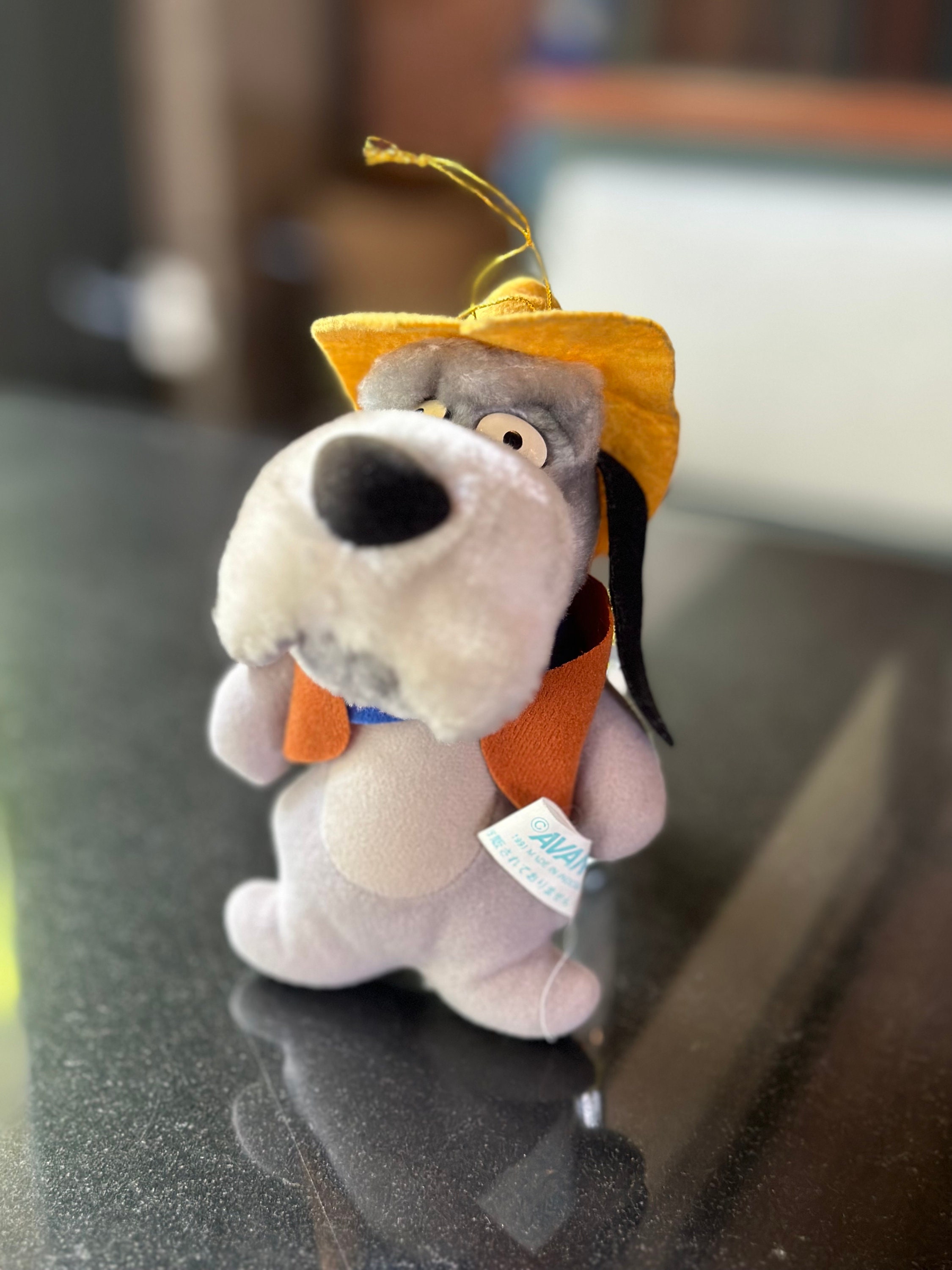 VINTAGE NEW IN PACKAGE HUCKLEBERRY HOUND FIGURE BY JAZWEAR